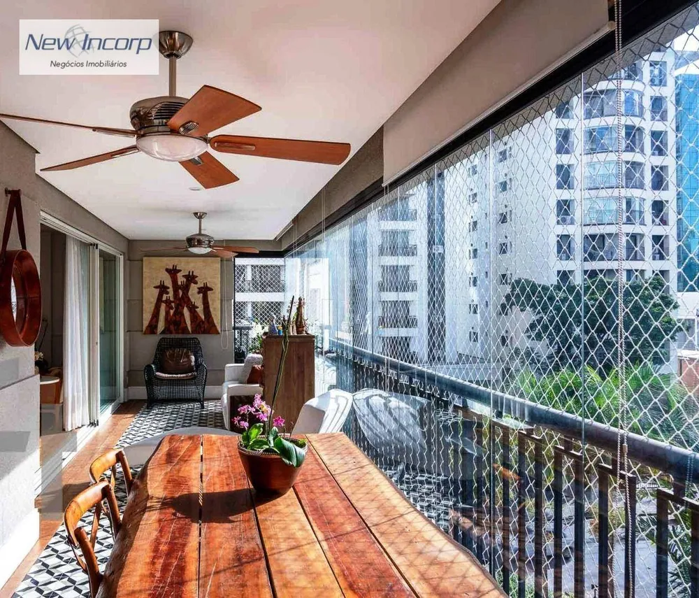 Apartamento, 3 quartos, 160 m² - Foto 1