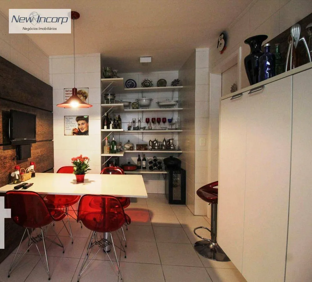 Apartamento, 3 quartos, 220 m² - Foto 4