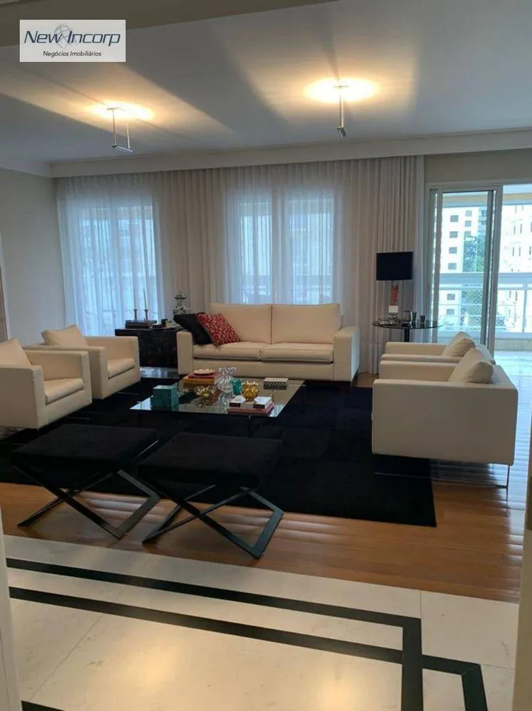 Apartamento, 3 quartos, 275 m² - Foto 1