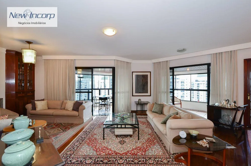 Apartamento, 3 quartos, 241 m² - Foto 3