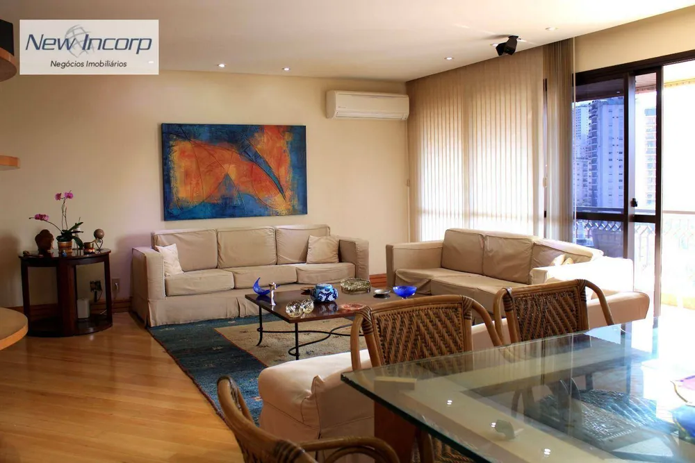 Apartamento, 3 quartos, 168 m² - Foto 2