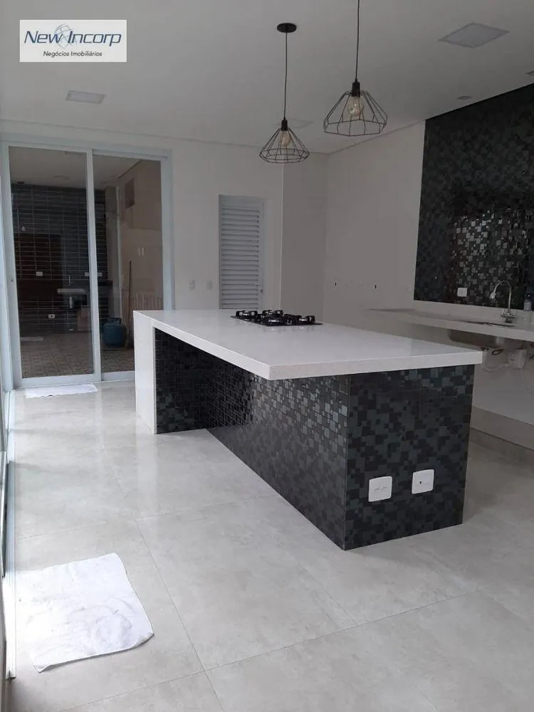 Sobrado, 4 quartos, 340 m² - Foto 2