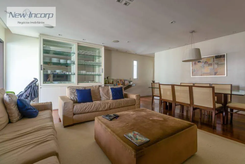 Apartamento, 3 quartos, 154 m² - Foto 2