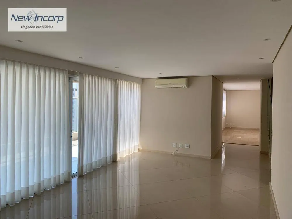 Cobertura, 4 quartos, 366 m² - Foto 2