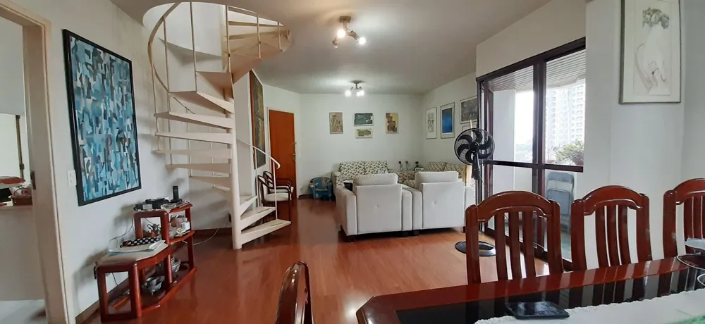 Cobertura, 4 quartos, 240 m² - Foto 2