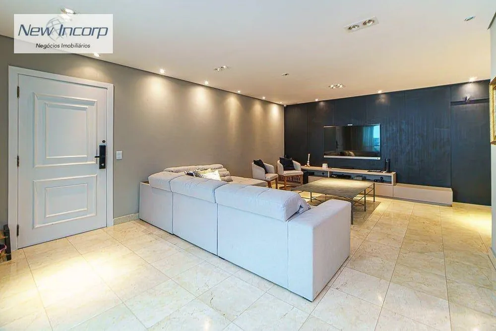 Apartamento, 3 quartos, 195 m² - Foto 2