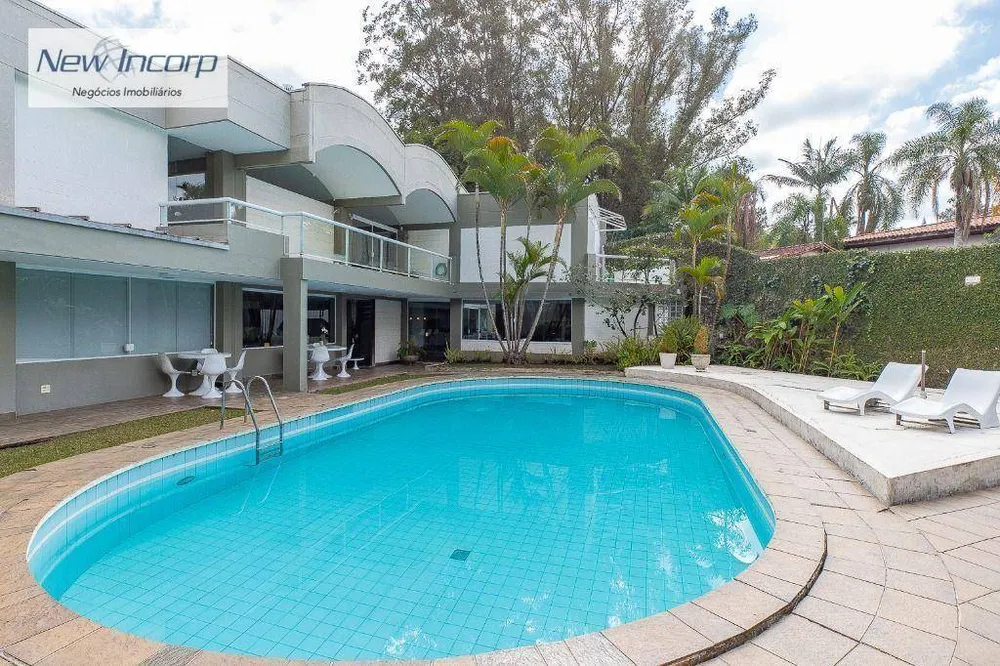 Sobrado, 3 quartos, 600 m² - Foto 1