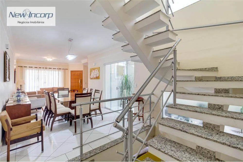 Sobrado, 4 quartos, 247 m² - Foto 2