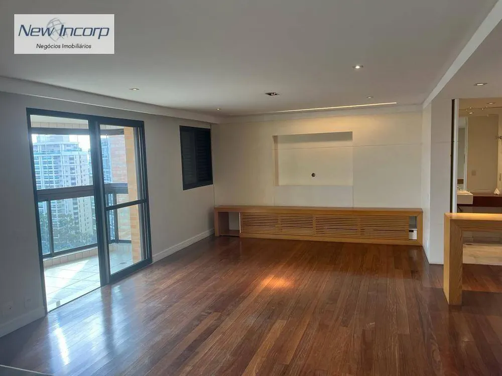 Apartamento, 4 quartos, 192 m² - Foto 2