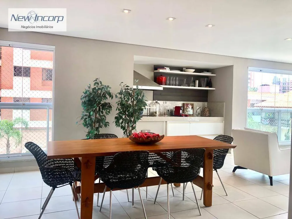 Apartamento, 3 quartos, 268 m² - Foto 2