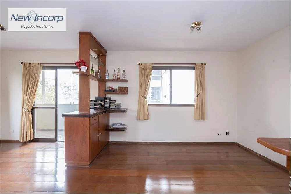 Apartamento, 4 quartos, 204 m² - Foto 2