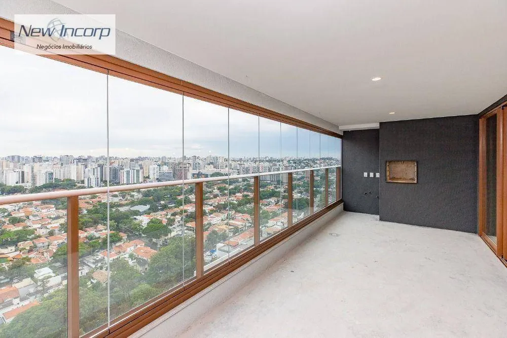 Apartamento, 3 quartos, 147 m² - Foto 1