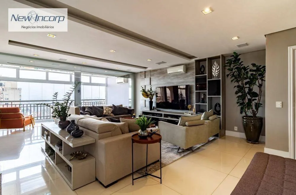 Cobertura, 3 quartos, 216 m² - Foto 1