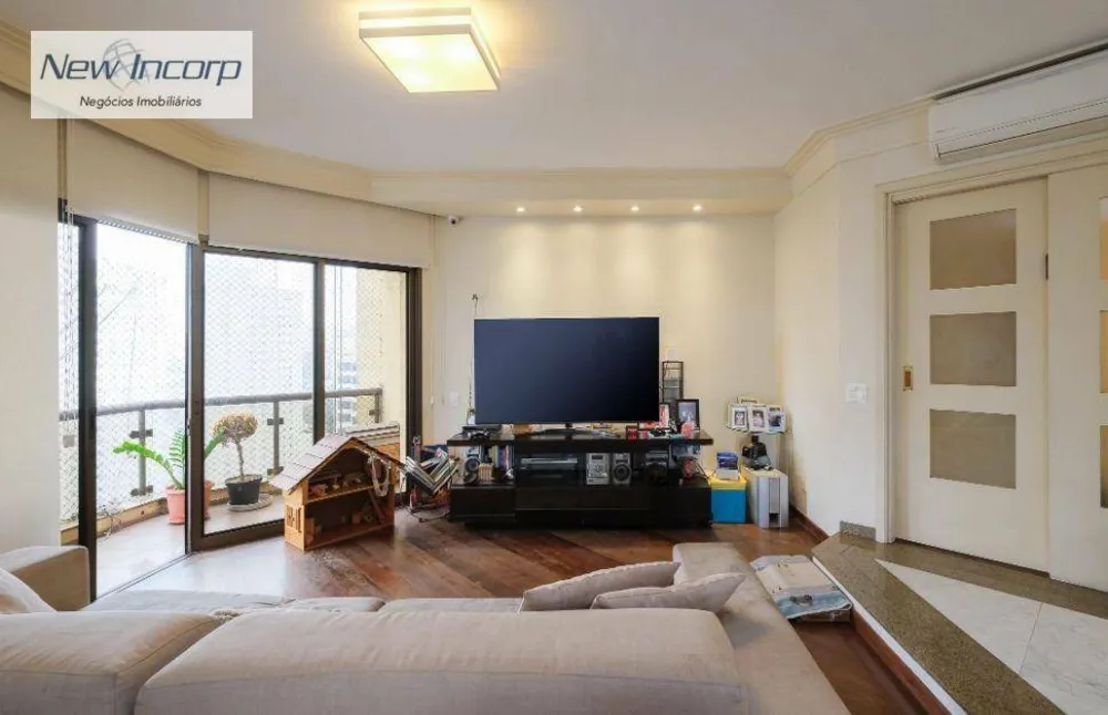 Apartamento, 4 quartos, 270 m² - Foto 1