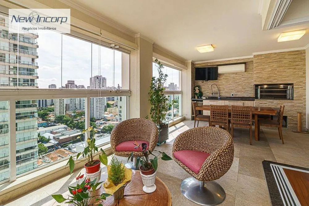 Apartamento, 3 quartos, 210 m² - Foto 2
