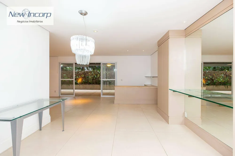 Apartamento, 3 quartos, 190 m² - Foto 1