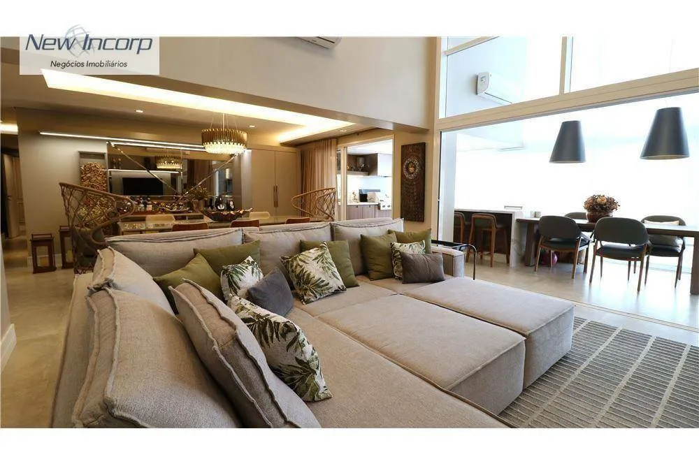 Apartamento, 4 quartos, 238 m² - Foto 1