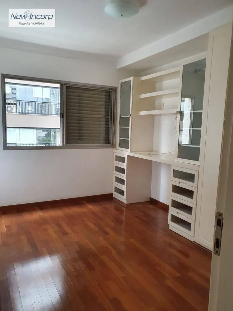 Apartamento, 3 quartos, 140 m² - Foto 3