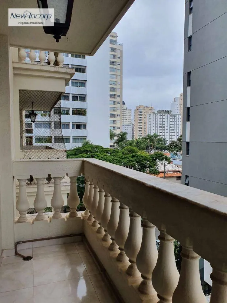Apartamento, 3 quartos, 140 m² - Foto 1