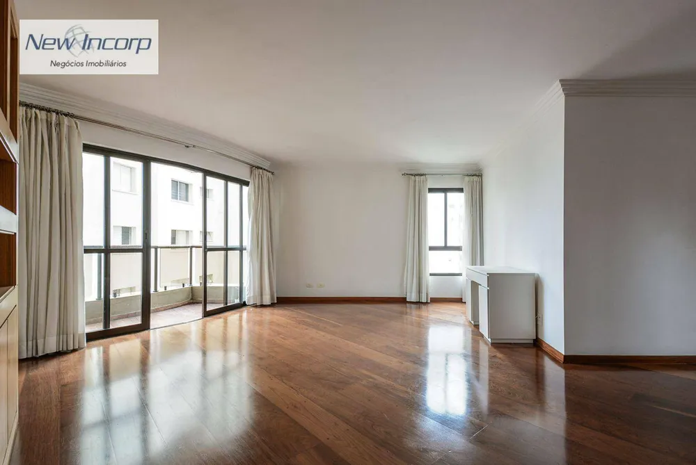 Apartamento, 3 quartos, 178 m² - Foto 1