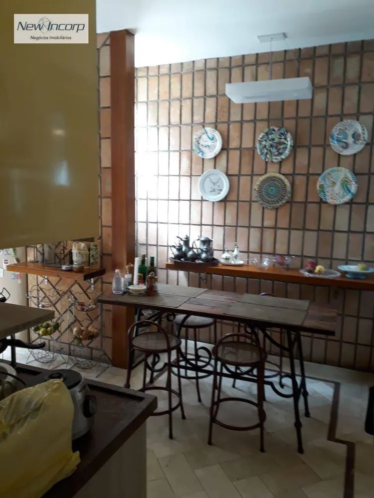 Sobrado, 3 quartos, 270 m² - Foto 2