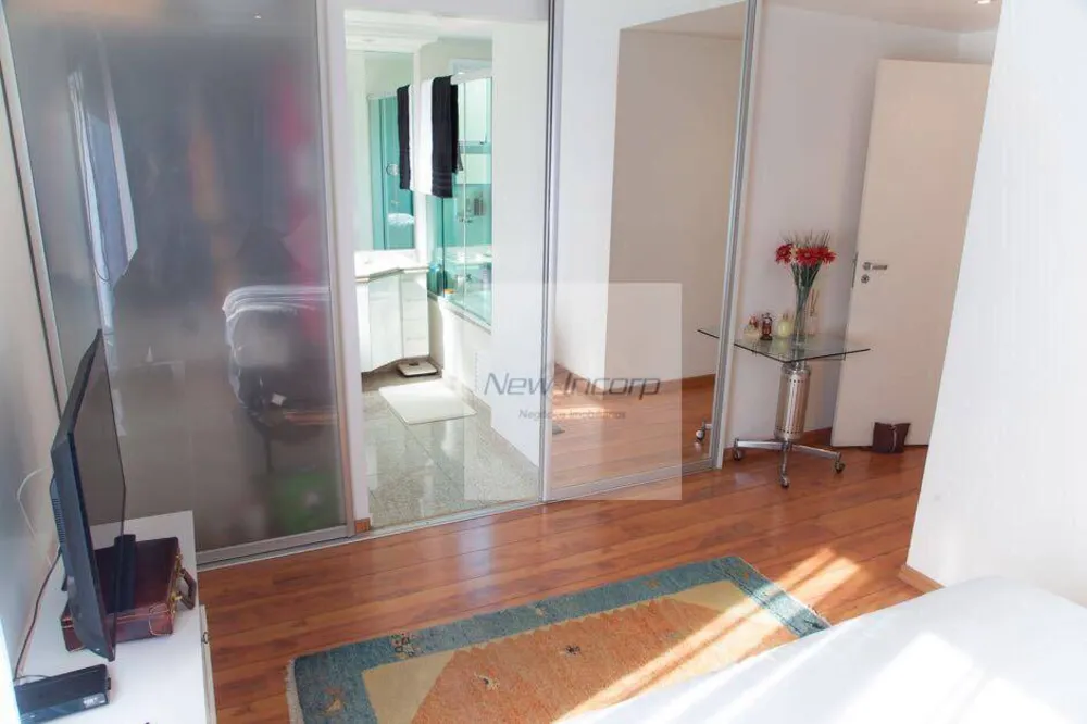 Apartamento, 3 quartos, 105 m² - Foto 2