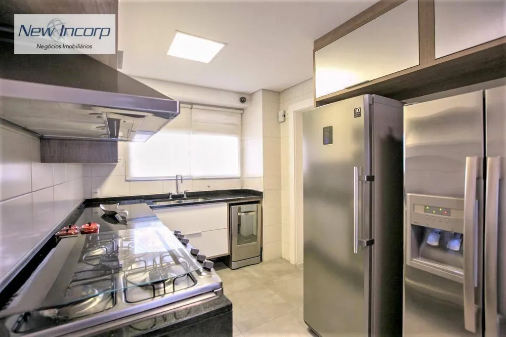 Apartamento, 4 quartos, 237 m² - Foto 1
