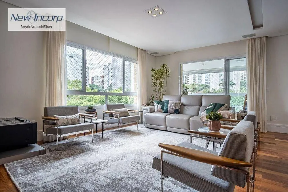 Apartamento, 4 quartos, 215 m² - Foto 2