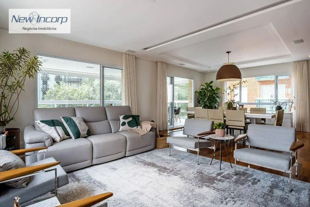 Apartamento, 4 quartos, 215 m² - Foto 1