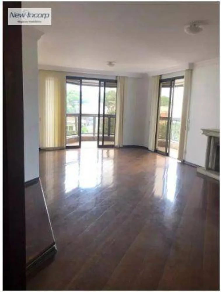 Apartamento, 3 quartos, 220 m² - Foto 4