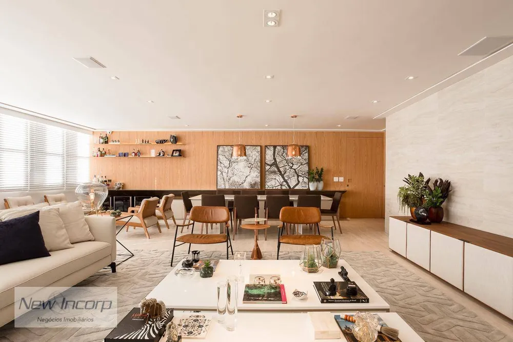 Apartamento, 3 quartos, 226 m² - Foto 1