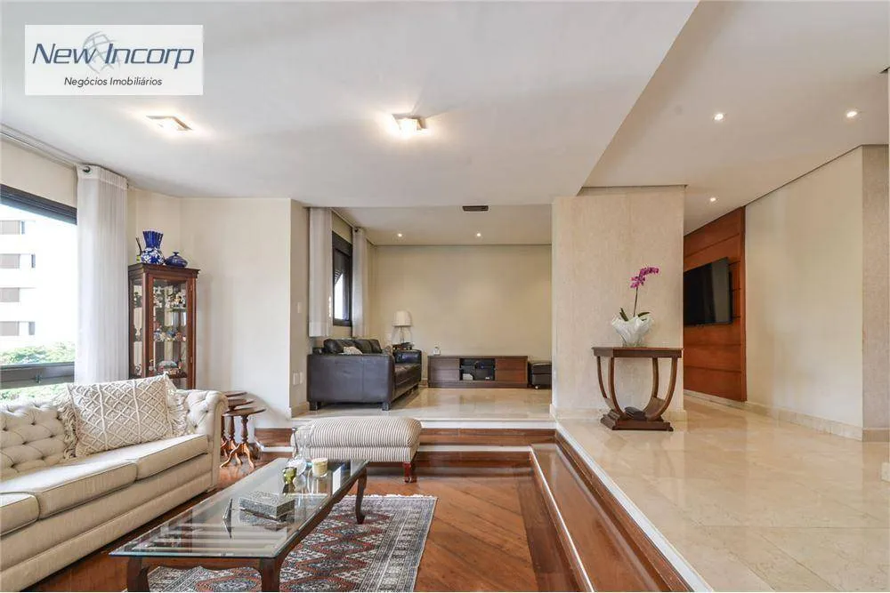 Apartamento, 3 quartos, 193 m² - Foto 1