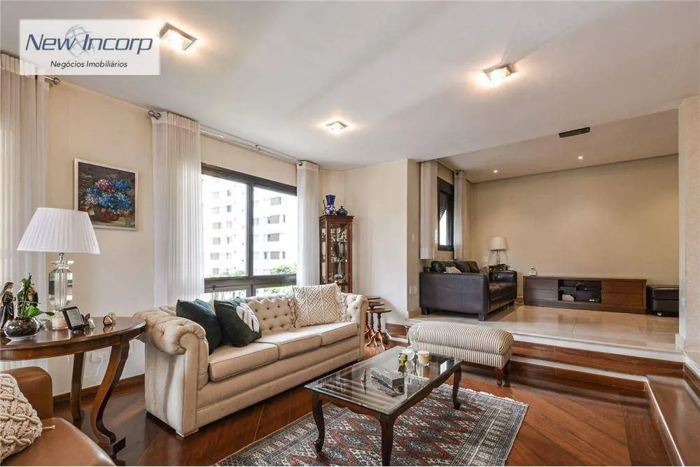 Apartamento, 3 quartos, 193 m² - Foto 2