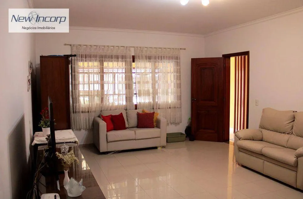 Sobrado, 3 quartos, 197 m² - Foto 1
