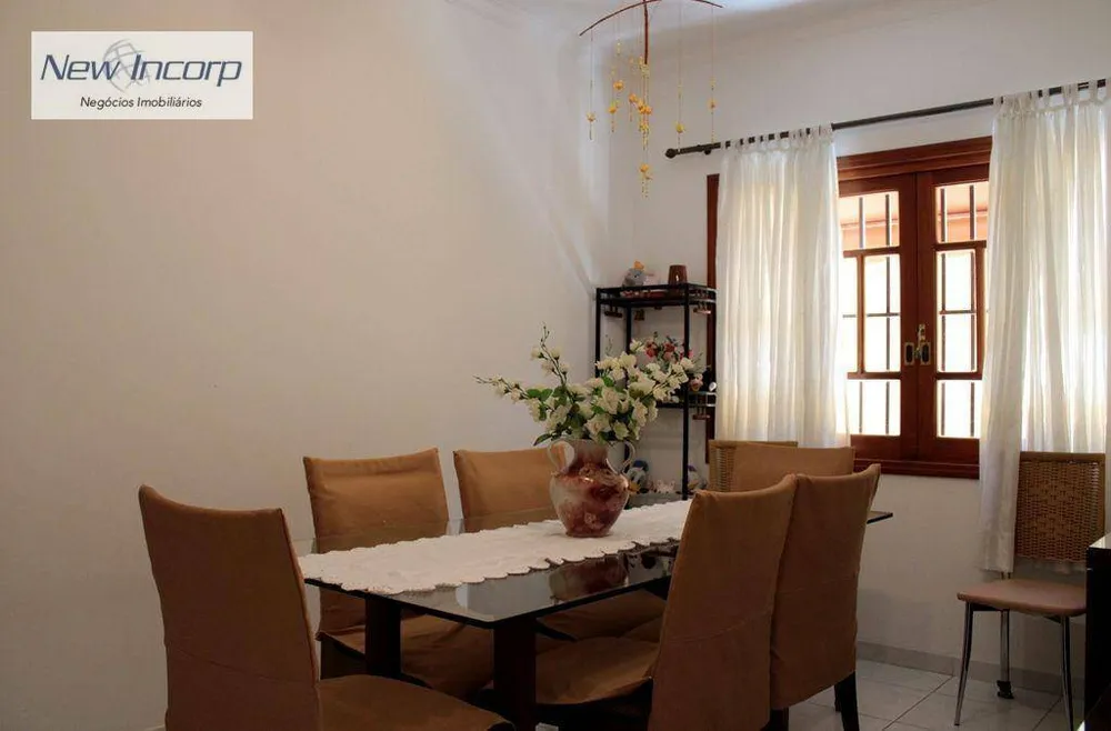 Sobrado, 3 quartos, 197 m² - Foto 4