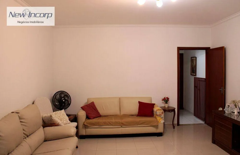 Sobrado, 3 quartos, 197 m² - Foto 2