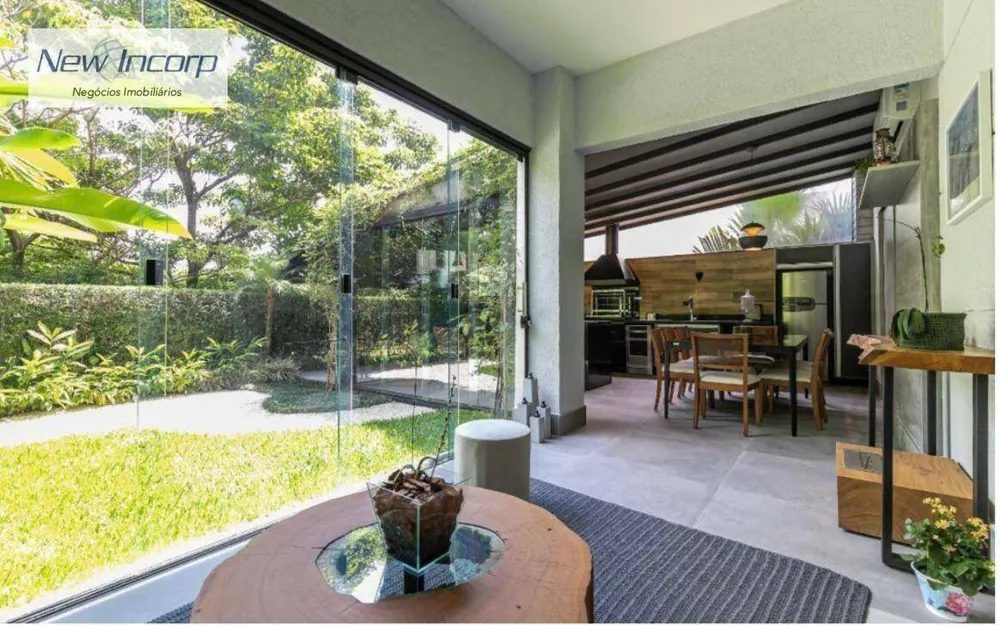 Apartamento, 3 quartos, 223 m² - Foto 2