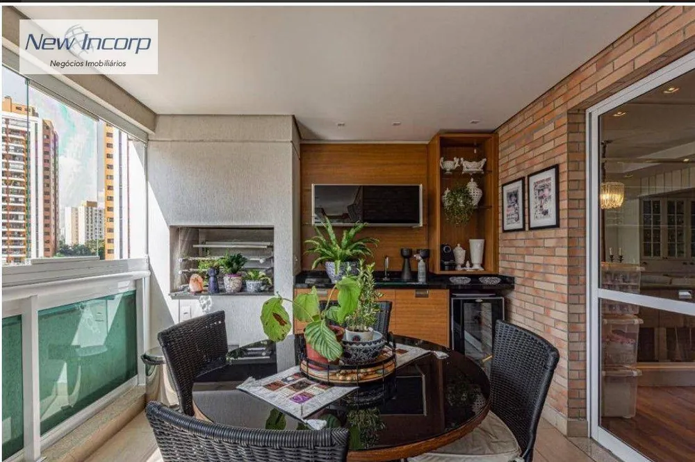 Apartamento, 4 quartos, 240 m² - Foto 2