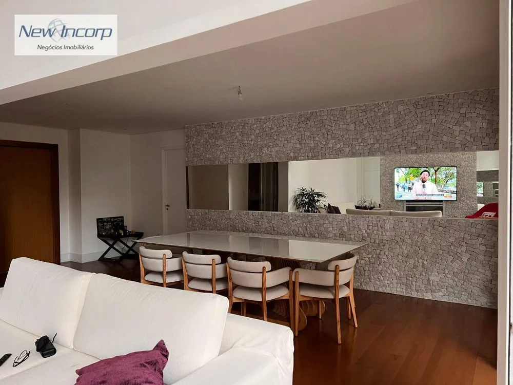 Apartamento, 4 quartos, 238 m² - Foto 1