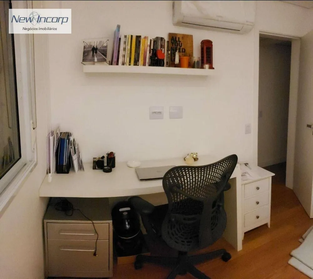 Cobertura, 3 quartos, 234 m² - Foto 1