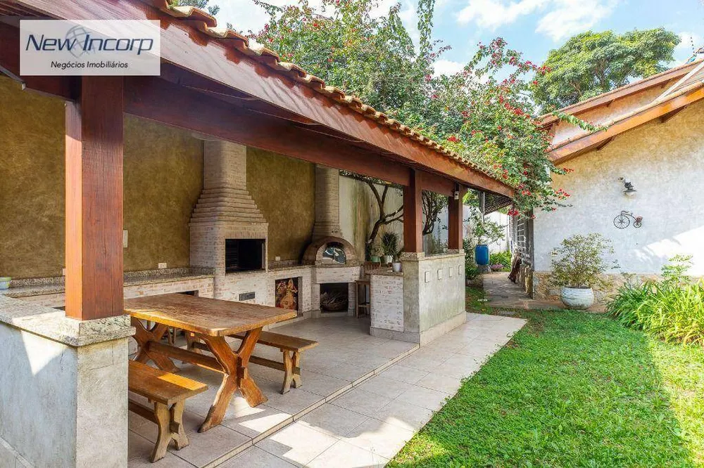Sobrado, 3 quartos, 307 m² - Foto 4