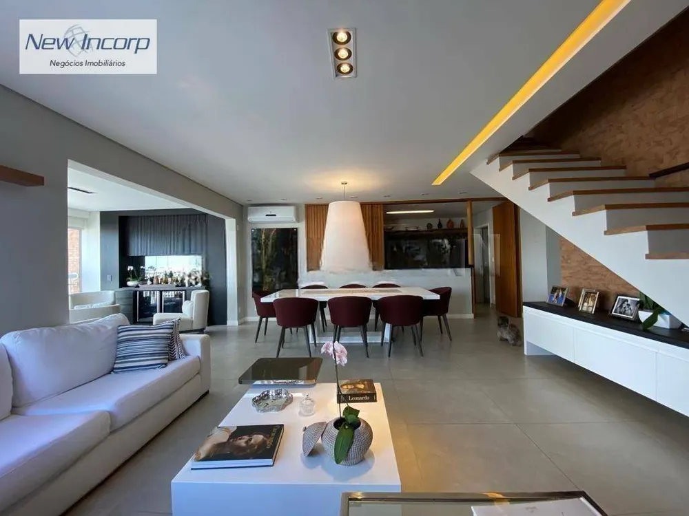 Cobertura, 3 quartos, 340 m² - Foto 1