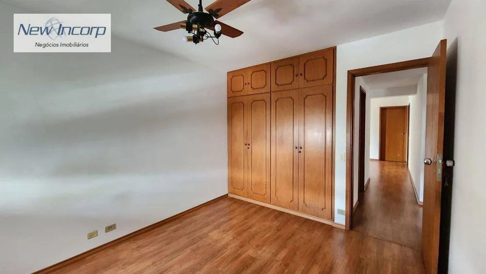 Apartamento, 3 quartos, 192 m² - Foto 1