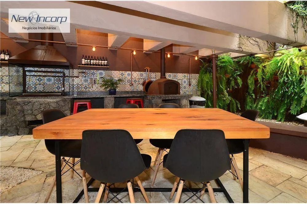 Apartamento, 3 quartos, 200 m² - Foto 1