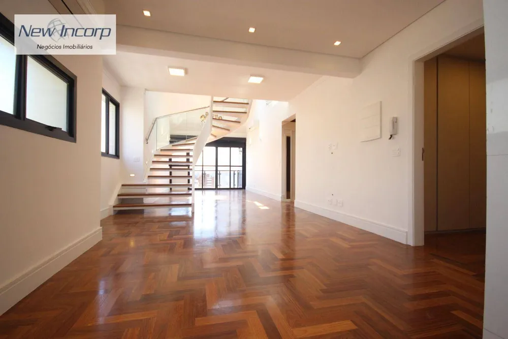 Cobertura, 3 quartos, 314 m² - Foto 4