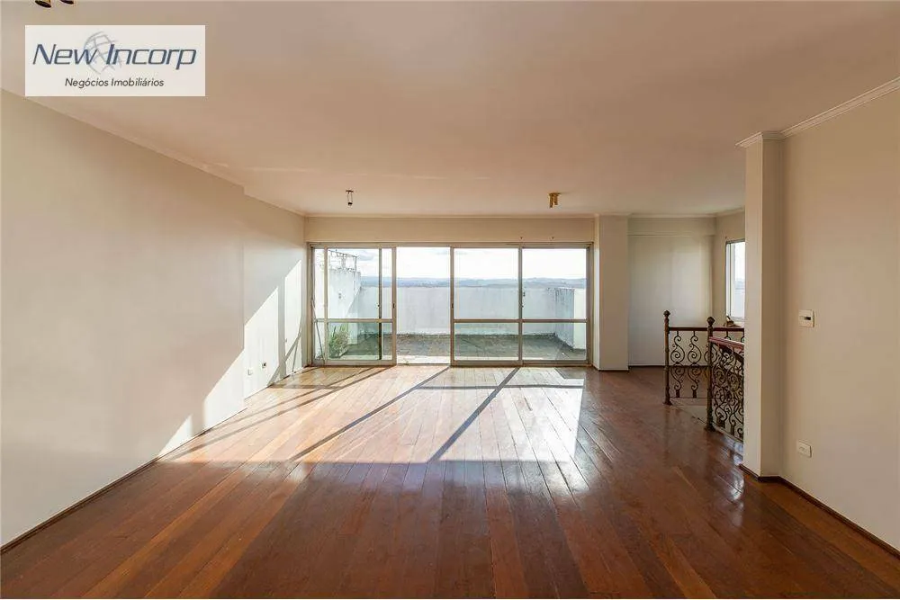 Cobertura, 3 quartos, 340 m² - Foto 2