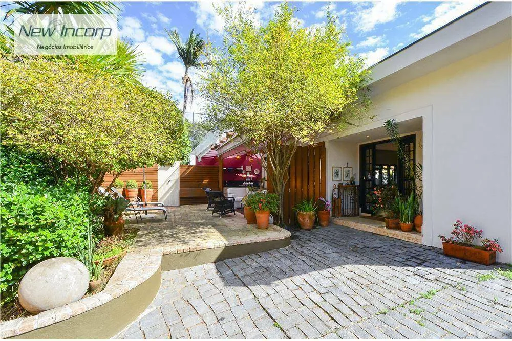 Casa, 3 quartos, 226 m² - Foto 3