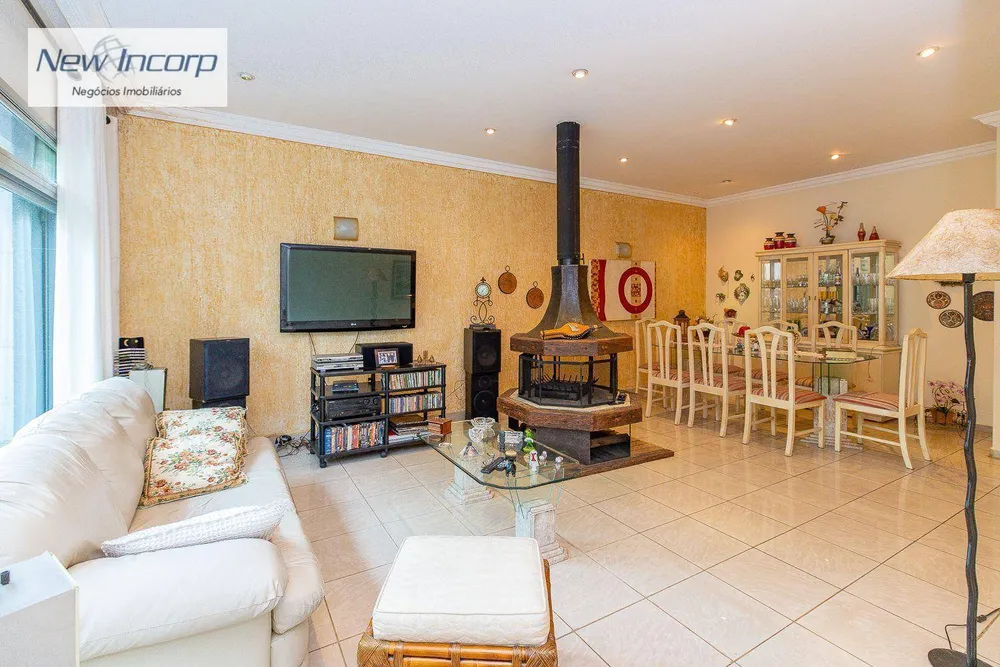 Casa, 3 quartos, 209 m² - Foto 2