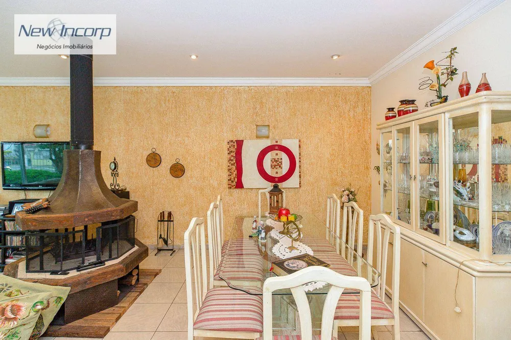 Casa, 3 quartos, 209 m² - Foto 4