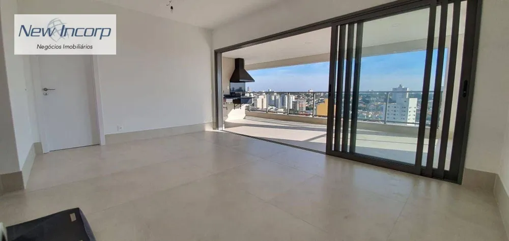 Apartamento, 3 quartos, 131 m² - Foto 2